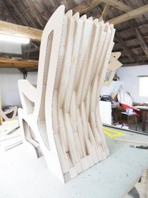 Fauteuil en carton structure