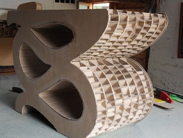 structure de la table Chantilly en carton