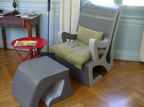 Fauteuil et repose pied